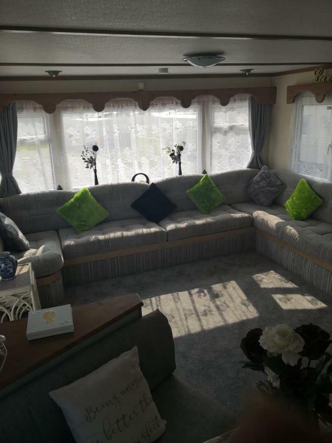 Annie'S Van Kingston upon Hull Exterior photo